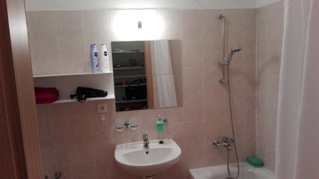 Apartman Jarosova Znojmo Buitenkant foto